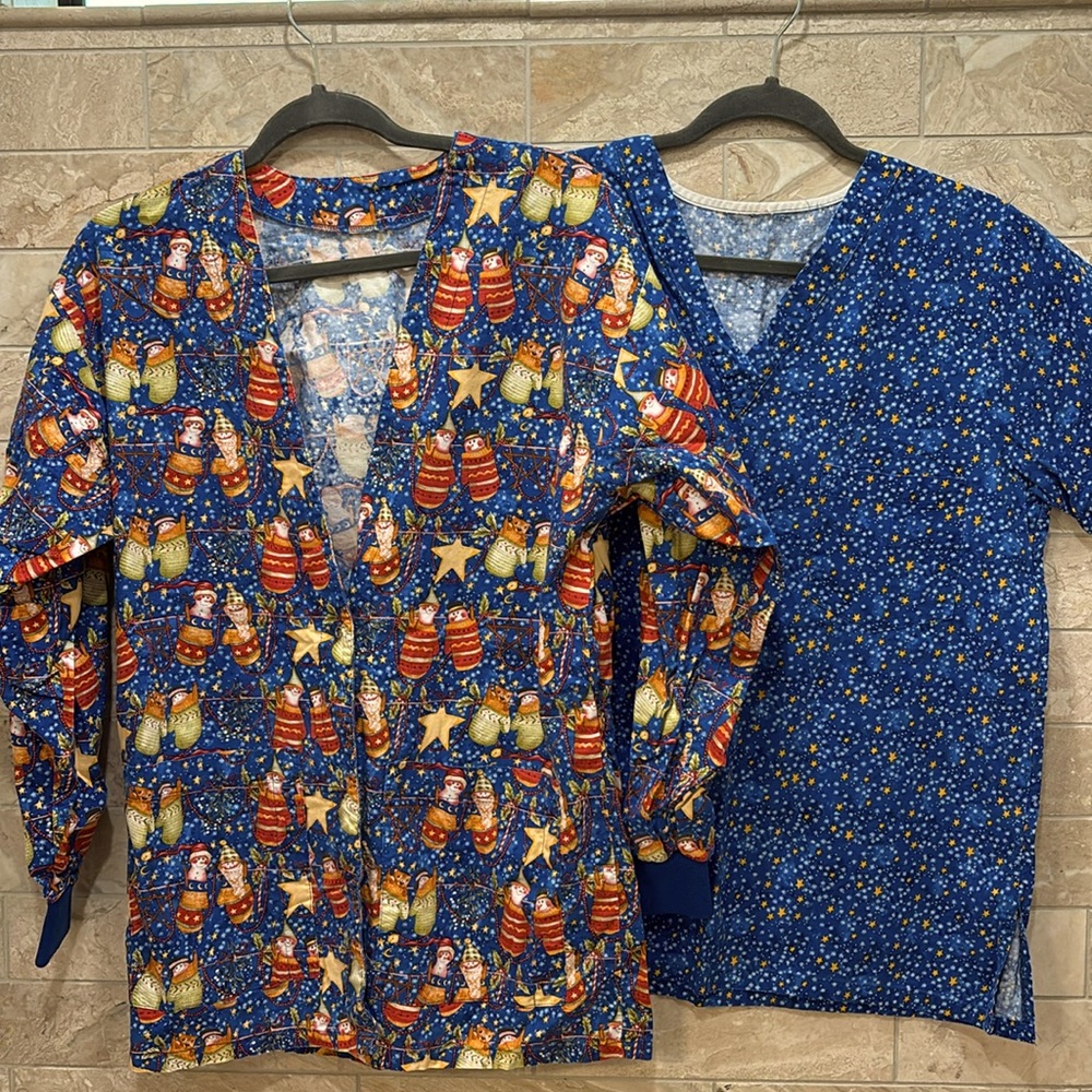 Holiday Medical Scrub Top and Matching Jacket Set Size Medium 100% Cotton